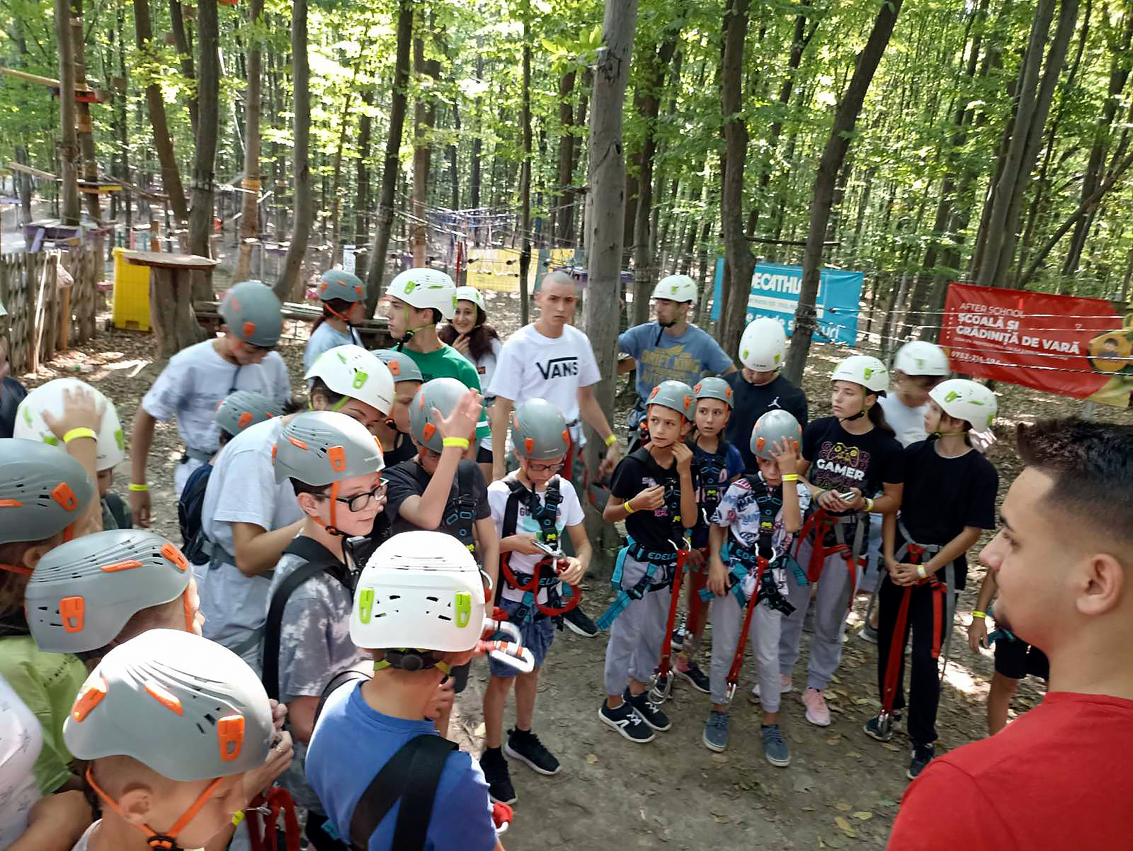 дітей з найважчими формами інвалідності із закладів соціальної сфери дніпропетровщини евакуювали до європи - изображение 1